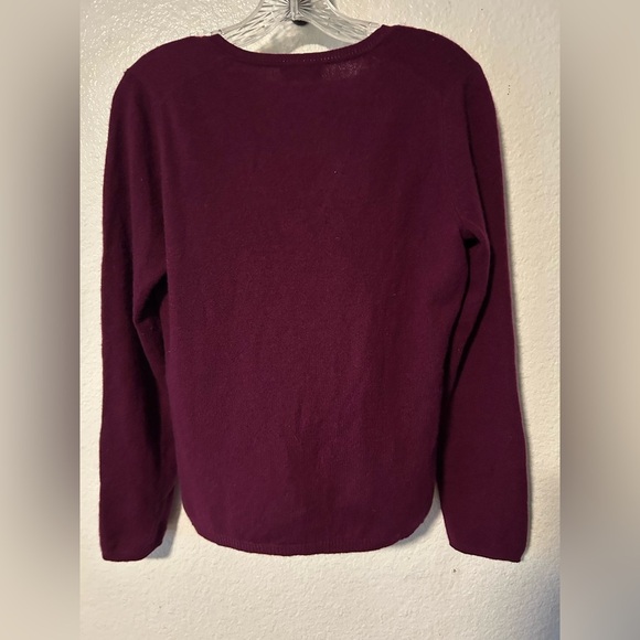 Charter Club Cashmere Luxury V- Neck Sweater Quiet Luxury Sophisticated - Picture 7 of 11